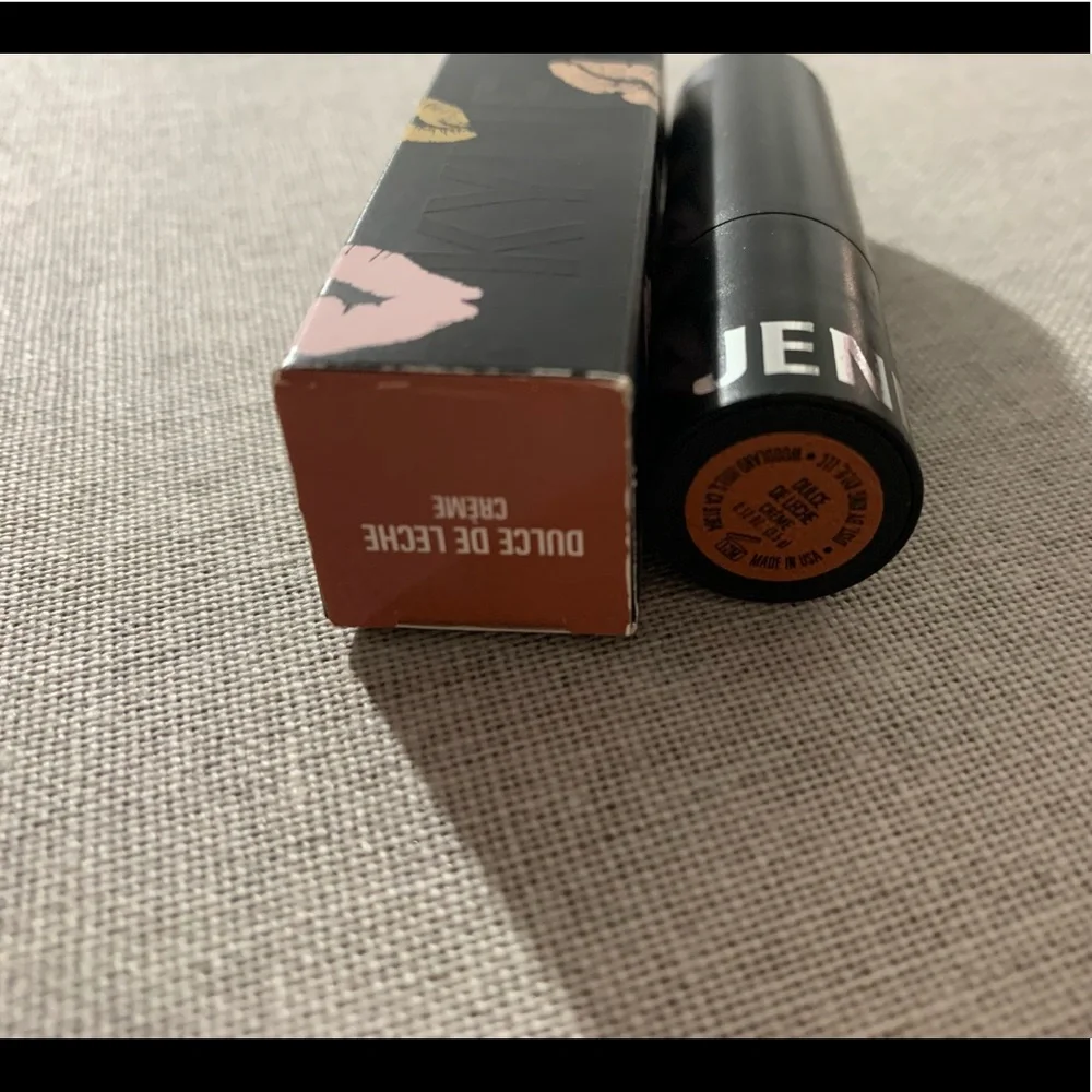 ✨💄Kylie lipstick ‘Dulce de leche new ✨